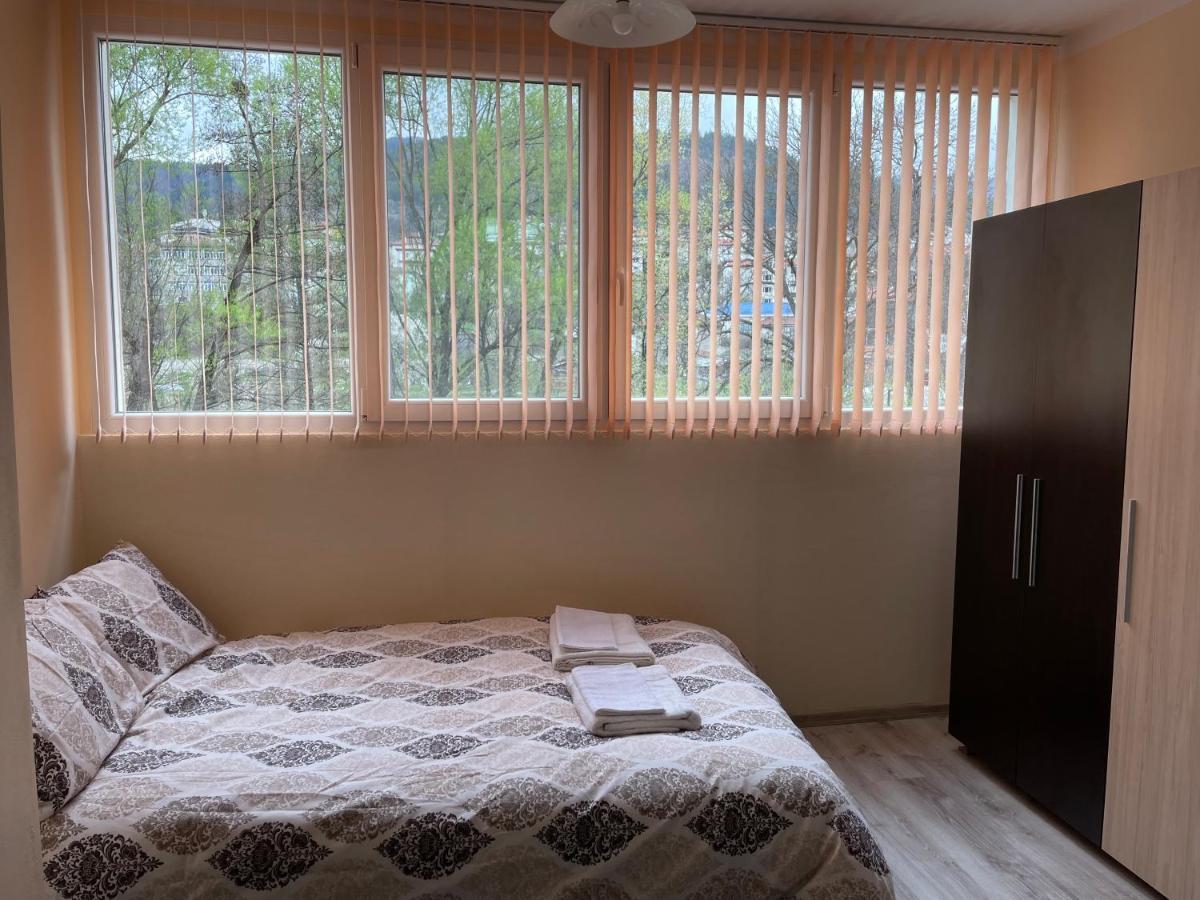 Appartamento Apartament Emaia Devin Esterno foto