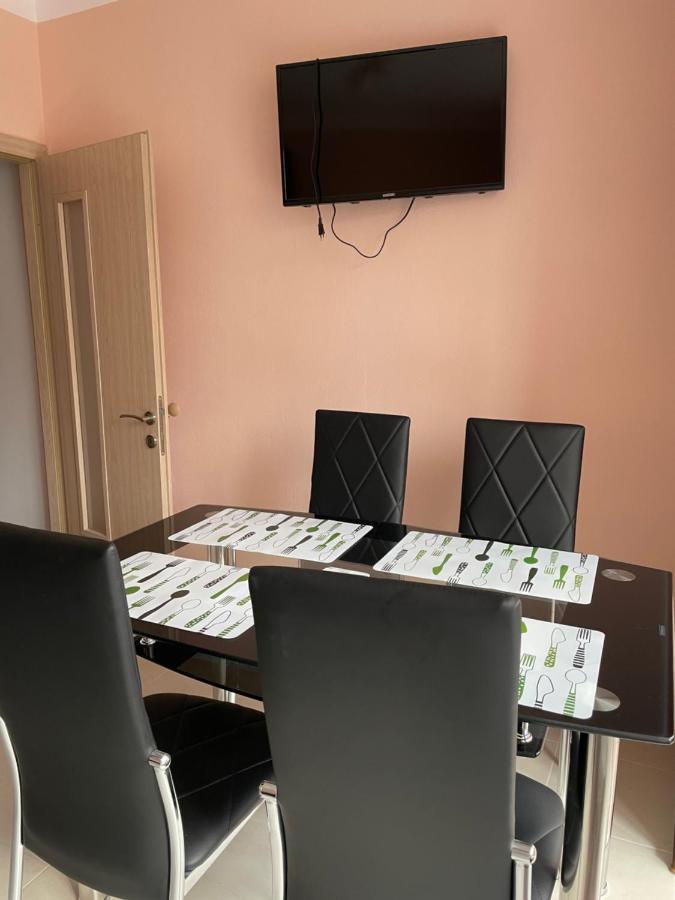 Appartamento Apartament Emaia Devin Esterno foto